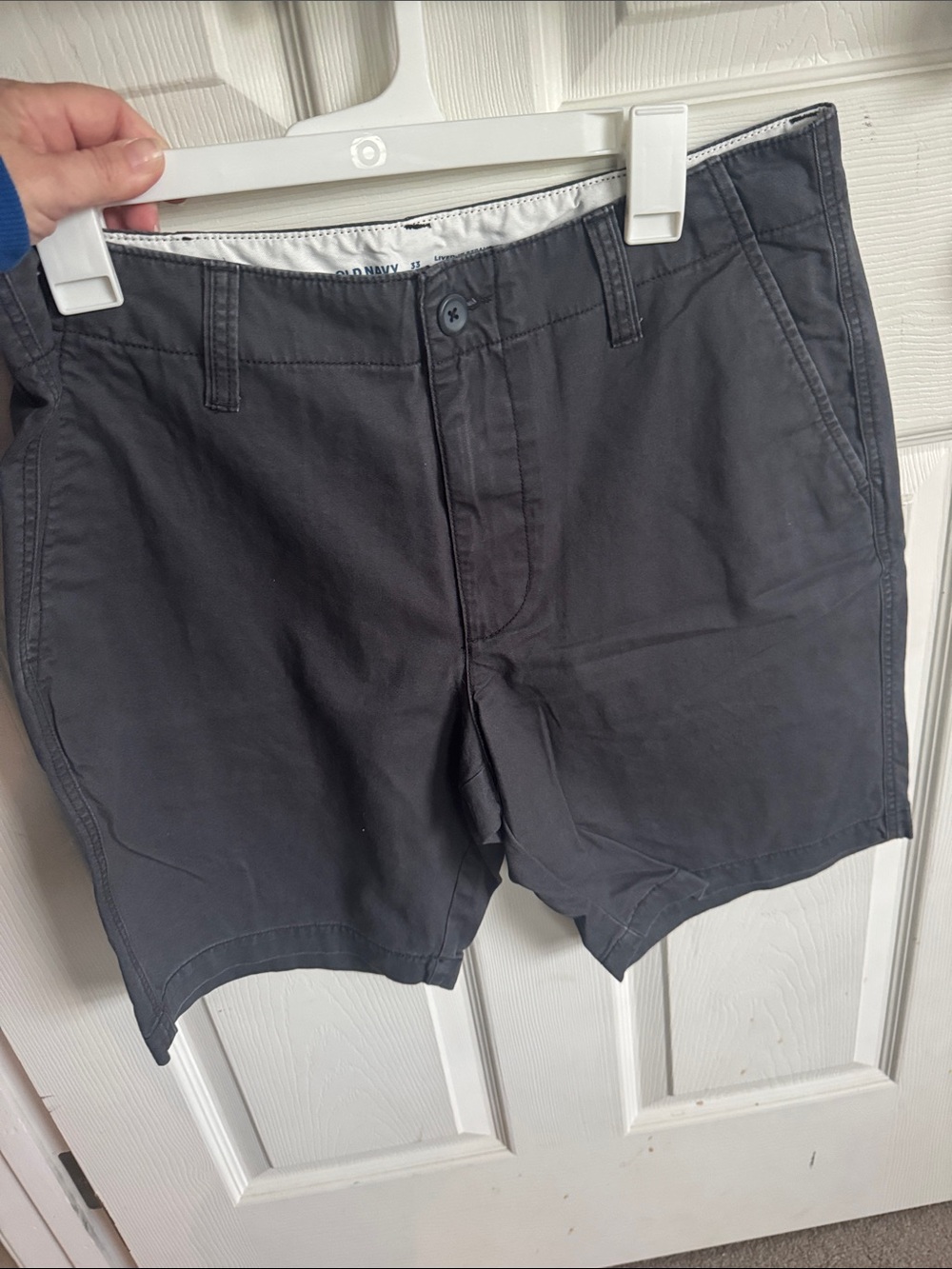 Old Navy Men's Dark Gray Flat-Front Chino Shorts